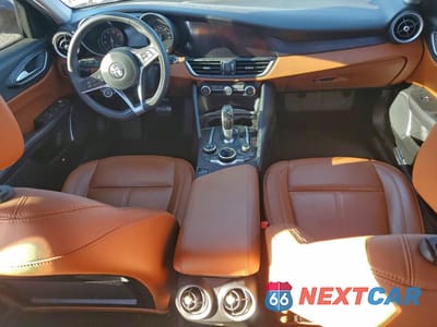 Zdjęcie 8 z 14 samochodu: 2019 ALFA ROMEO GIULIA VIN:ZARFAMAN5K7599874 - miniatura