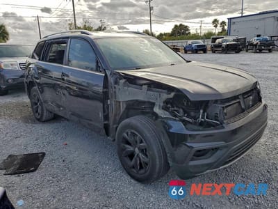 Czwarte zdjęcie samochodu z boku: 2018 VOLKSWAGEN ATLAS S VIN:1V2AP2CA2JC541193 - miniatura