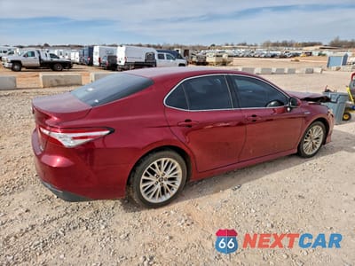 Trzecie zdjęcie samochodu z tyłu: 2018 TOYOTA CAMRY HYBRID VIN:4T1B21HK9JU509945 - miniatura