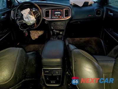 Zdjęcie 8 z 13 samochodu: 2021 DODGE CHARGER SCAT PACK VIN:2C3CDXGJ8MH581195 - miniatura