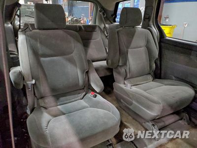 Zdjęcie 11 z 13 samochodu: 2005 TOYOTA SIENNA CE VIN:5TDZA23C65S263264 - miniatura