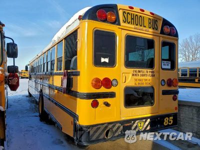 Trzecie zdjęcie samochodu z tyłu: 2013 IC CORPORATION 3000 CE - SCHOOL BUS VIN:4DRBUSKN5DB298472 - miniatura