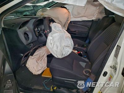 Zdjęcie 7 z 12 samochodu: 2016 TOYOTA YARIS L VIN:VNKKTUD33GA058126 - miniatura