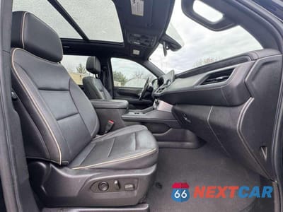 Piąte zdjęcie samochodu w środku: 2022 GMC YUKON SLT VIN:1GKS2BKT7NR237808 - miniatura