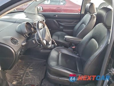 Zdjęcie 7 z 14 samochodu: 2010 VOLKSWAGEN NEW BEETLE VIN:3VWPG3AG4AM013398 - miniatura