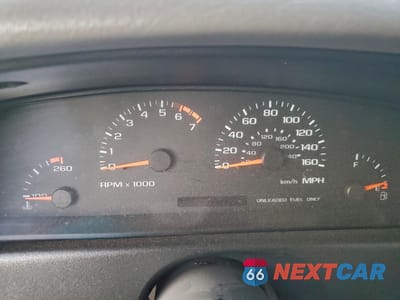 Zdjęcie 9 z 14 samochodu: 1996 CHEVROLET CAPRICE / IMPALA CLASSIC SS VIN:1G1BL52P2TR152927 - miniatura