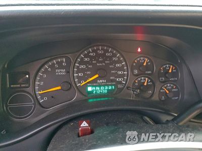 Zdjęcie 9 z 15 samochodu: 2001 CHEVROLET SUBURBAN K1500 VIN:1GNFK16T71J163291 - miniatura