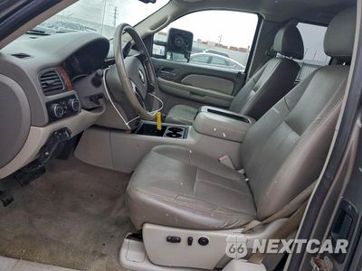 Zdjęcie 7 z 11 samochodu: 2008 CHEVROLET SILVERADO K2500 HEAVY DUTY VIN:1GCHK29K38E103537 - miniatura