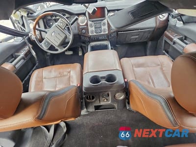 Zdjęcie 8 z 12 samochodu: 2016 FORD F350 SUPER DUTY VIN:1FT8W3DT3GEB13560 - miniatura