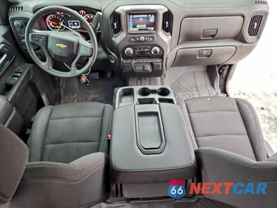 Zdjęcie 8 z 13 samochodu: 2023 CHEVROLET SILVERADO K1500 CUSTOM VIN:3GCPDBEKXPG362657 - miniatura