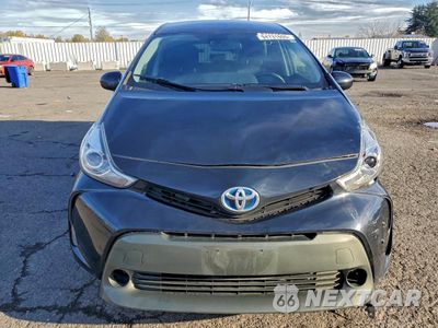 Piąte zdjęcie samochodu w środku: 2017 TOYOTA PRIUS V VIN:JTDZN3EU1HJ071025 - miniatura