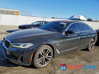 2023 BMW 530E WBA13AG07PCM22991 - główne zdjęcie licytacji z USA - miniatura