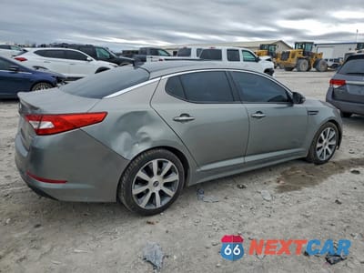 Trzecie zdjęcie samochodu z tyłu: 2012 KIA OPTIMA SX VIN:5XXGR4A65CG015014 - miniatura