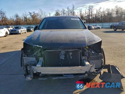Piąte zdjęcie samochodu w środku: 2021 AUDI Q7 PREMIUM PLUS VIN:WA1LXAF76MD021351 - miniatura