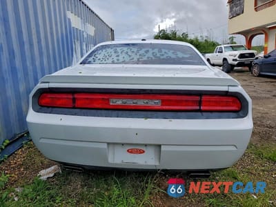 Zdjęcie 6 z 12 samochodu: 2014 DODGE CHALLENGER R/T VIN:2C3CDYBT6EH270154 - miniatura