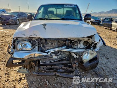 Piąte zdjęcie samochodu w środku: 2002 TOYOTA TACOMA XTRACAB PRERUNNER VIN:5TESN92N92Z105419 - miniatura