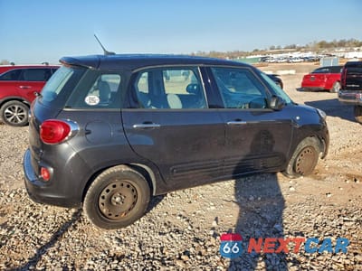 Trzecie zdjęcie samochodu z tyłu: 2014 FIAT 500L POP VIN:ZFBCFAAH4EZ014219 - miniatura
