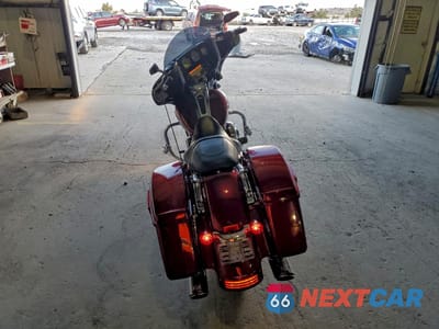Czwarte zdjęcie samochodu z boku: 2016 HARLEY-DAVIDSON FLHXS STREET GLIDE SPECIAL VIN:1HD1KRM13GB625480 - miniatura
