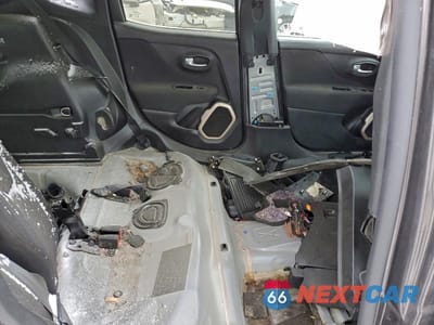 Zdjęcie 11 z 13 samochodu: 2016 JEEP RENEGADE LATITUDE VIN:ZACCJBBT6GPD82875 - miniatura