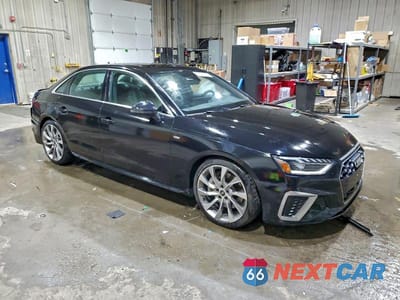 Czwarte zdjęcie samochodu z boku: 2023 AUDI A4 PREMIUM PLUS 45 VIN:WAUEAAF47PN000932 - miniatura