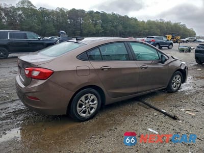 Trzecie zdjęcie samochodu z tyłu: 2019 CHEVROLET CRUZE LS VIN:1G1BC5SM2K7137294 - miniatura