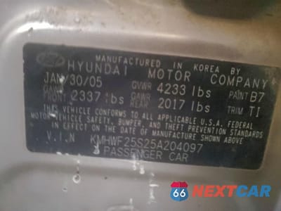 Zdjęcie 12 z 12 samochodu: 2005 HYUNDAI SONATA GL VIN:KMHWF25S25A204097 - miniatura