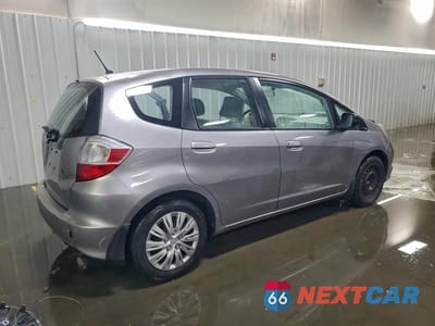 Trzecie zdjęcie samochodu z tyłu: 2010 HONDA FIT VIN:JHMGE8H21AS023439 - miniatura