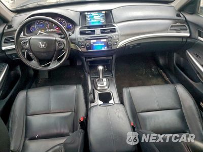 Zdjęcie 8 z 12 samochodu: 2014 HONDA CROSSTOUR EXL VIN:5J6TF3H54EL000130 - miniatura