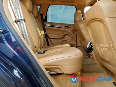 Zdjęcie 11 z 13 samochodu: 2011 PORSCHE CAYENNE S VIN:WP1AB2A24BLA42892 - miniatura