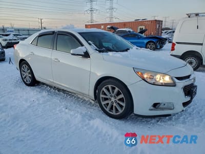 Czwarte zdjęcie samochodu z boku: 2015 CHEVROLET MALIBU 2LT VIN:1G11D5SL3FF127868 - miniatura