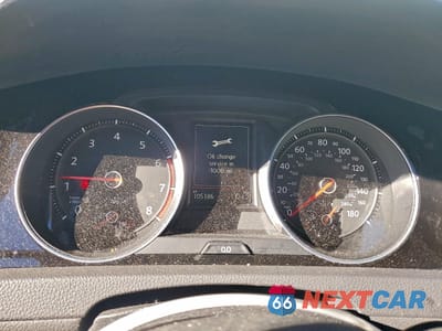 Zdjęcie 9 z 13 samochodu: 2020 VOLKSWAGEN GTI S VIN:3VW6T7AU6LM009554 - miniatura