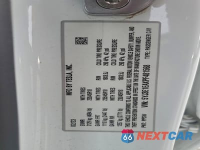 Zdjęcie 12 z 12 samochodu: 2023 TESLA MODEL 3 VIN:5YJ3E1EAXPF481568 - miniatura