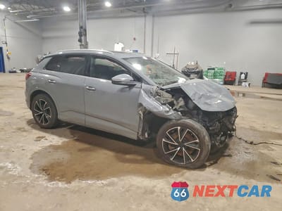 Czwarte zdjęcie samochodu z boku: 2023 AUDI Q4 E-TRON VIN:WA1G2AFZ6PP081098 - miniatura