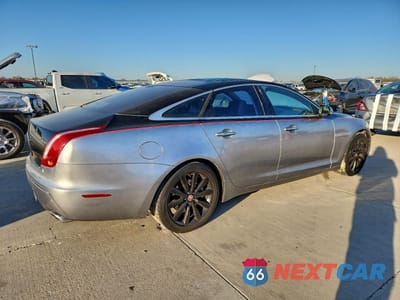 Trzecie zdjęcie samochodu z tyłu: 2011 JAGUAR XJ VIN:SAJWA1CB6BLV04646 - miniatura