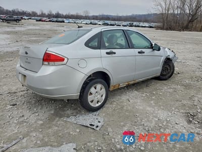 Trzecie zdjęcie samochodu z tyłu: 2008 FORD FOCUS S/SE VIN:1FAHP34N58W259121 - miniatura