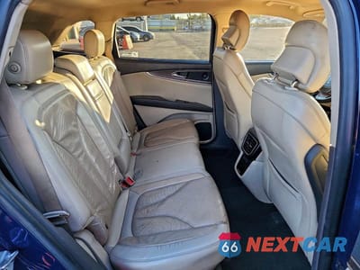 Zdjęcie 11 z 13 samochodu: 2019 LINCOLN NAUTILUS RESERVE VIN:2LMPJ6L90KBL21420 - miniatura