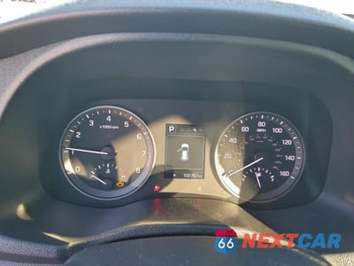 Zdjęcie 9 z 12 samochodu: 2016 HYUNDAI TUCSON VIN:KM8J3CA20GU157863 - miniatura