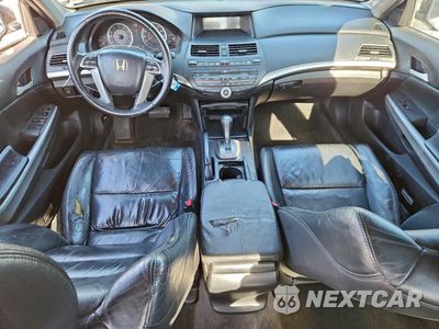 Zdjęcie 8 z 12 samochodu: 2008 HONDA ACCORD EXL VIN:1HGCP26828A110055 - miniatura