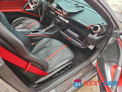 Zdjęcie 10 z 12 samochodu: 2018 FERRARI 812 SUPERFAST VIN:ZFF83CLA6J0235697 - miniatura