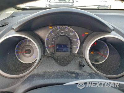 Zdjęcie 9 z 11 samochodu: 2009 HONDA FIT SPORT VIN:JHMGE88449S003912 - miniatura