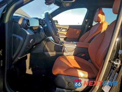 Zdjęcie 7 z 13 samochodu: 2025 MERCEDES BENZ GLC 300 VIN:W1NKM4GB1SU081140 - miniatura