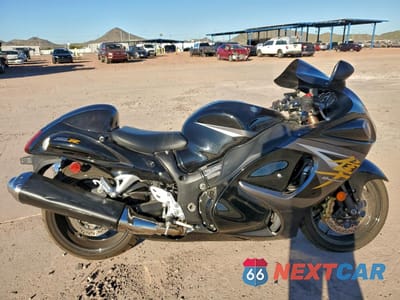 2014 SUZUKI GSX1300 RA JS1GX72B8E2101035 - główne zdjęcie licytacji z USA - miniatura