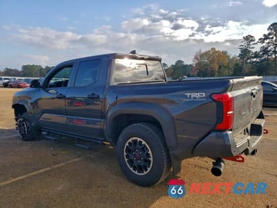 Drugie zdjęcie samochodu z przodu: 2024 TOYOTA TACOMA DOUBLE CAB VIN:3TYLB5JN0RT045887 - miniatura