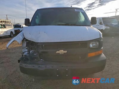 Piąte zdjęcie samochodu w środku: 2015 CHEVROLET EXPRESS G2500 UTILITY / SERVICE VAN VIN:1GCWGFCF7F1171033 - miniatura
