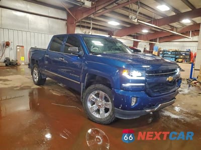Czwarte zdjęcie samochodu z boku: 2017 CHEVROLET SILVERADO K1500 LTZ VIN:3GCUKSEC1HG217722 - miniatura