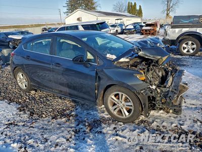 Czwarte zdjęcie samochodu z boku: 2017 CHEVROLET CRUZE LT VIN:3G1BE6SM9HS591259 - miniatura