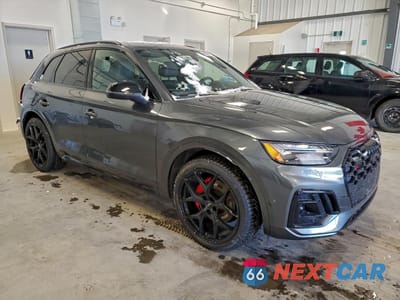 Czwarte zdjęcie samochodu z boku: 2024 AUDI SQ5 PRESTIGE VIN:WA1C4AFY4R2131514 - miniatura