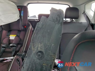 Zdjęcie 10 z 12 samochodu: 2023 KIA SOUL GT LINE VIN:KNDJ53AU1P7894889 - miniatura