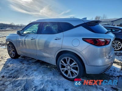 Drugie zdjęcie samochodu z przodu: 2019 CHEVROLET BLAZER PREMIER VIN:3GNKBKRS2KS689495 - miniatura