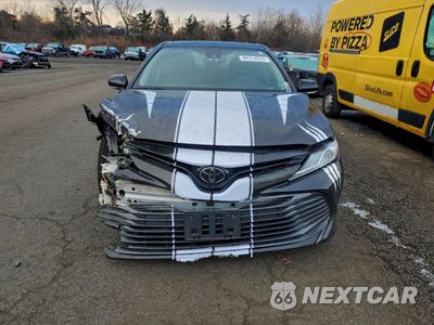 Piąte zdjęcie samochodu w środku: 2019 TOYOTA CAMRY L VIN:4T1B11HK0KU830177 - miniatura